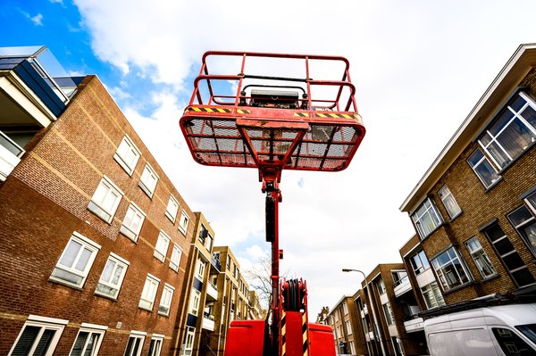 Investir dans l'achat d'une nacelle élévatrice neuve